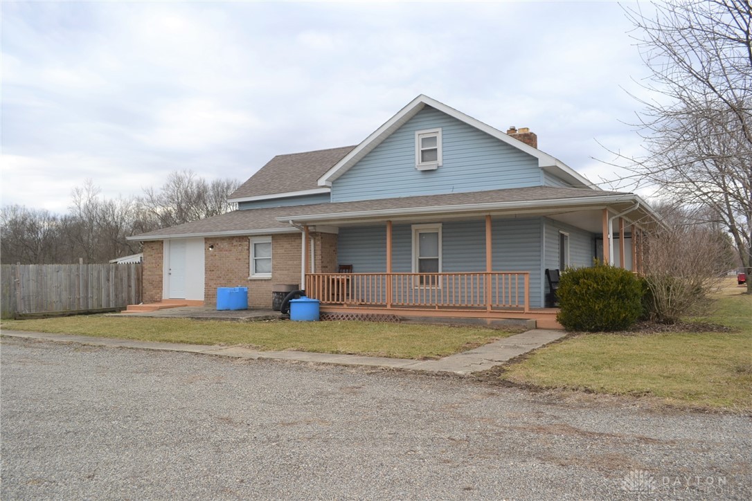 8860 Chambersburg Road Huber Heights, OH 45424 - Photo 1 of 13