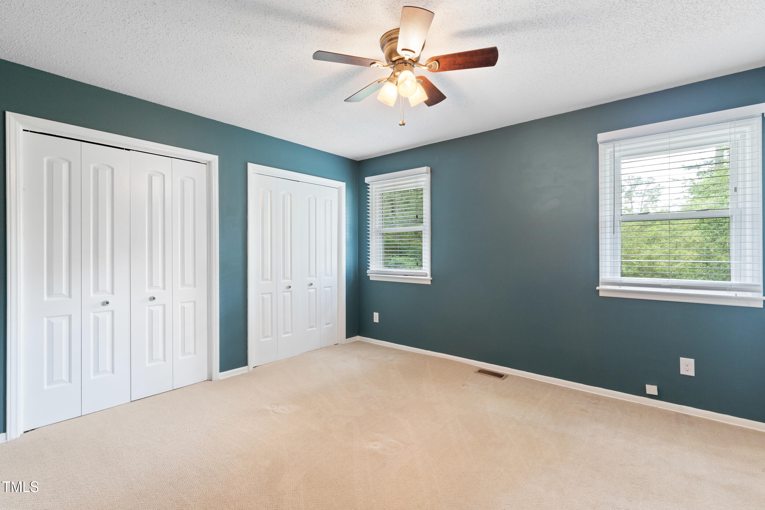 509 East Millbrook Road Raleigh, NC 27609 - Photo 38 of 51 41_img_7272