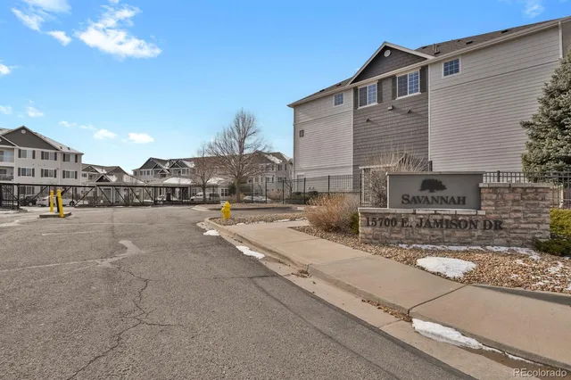 $349,900 | 15700 East Jamison Drive, Unit 7202, Englewood, CO 80112