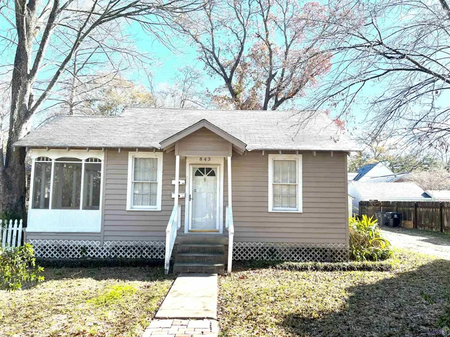 $1,495 | 843 Ingleside Drive, Baton Rouge, LA 70806