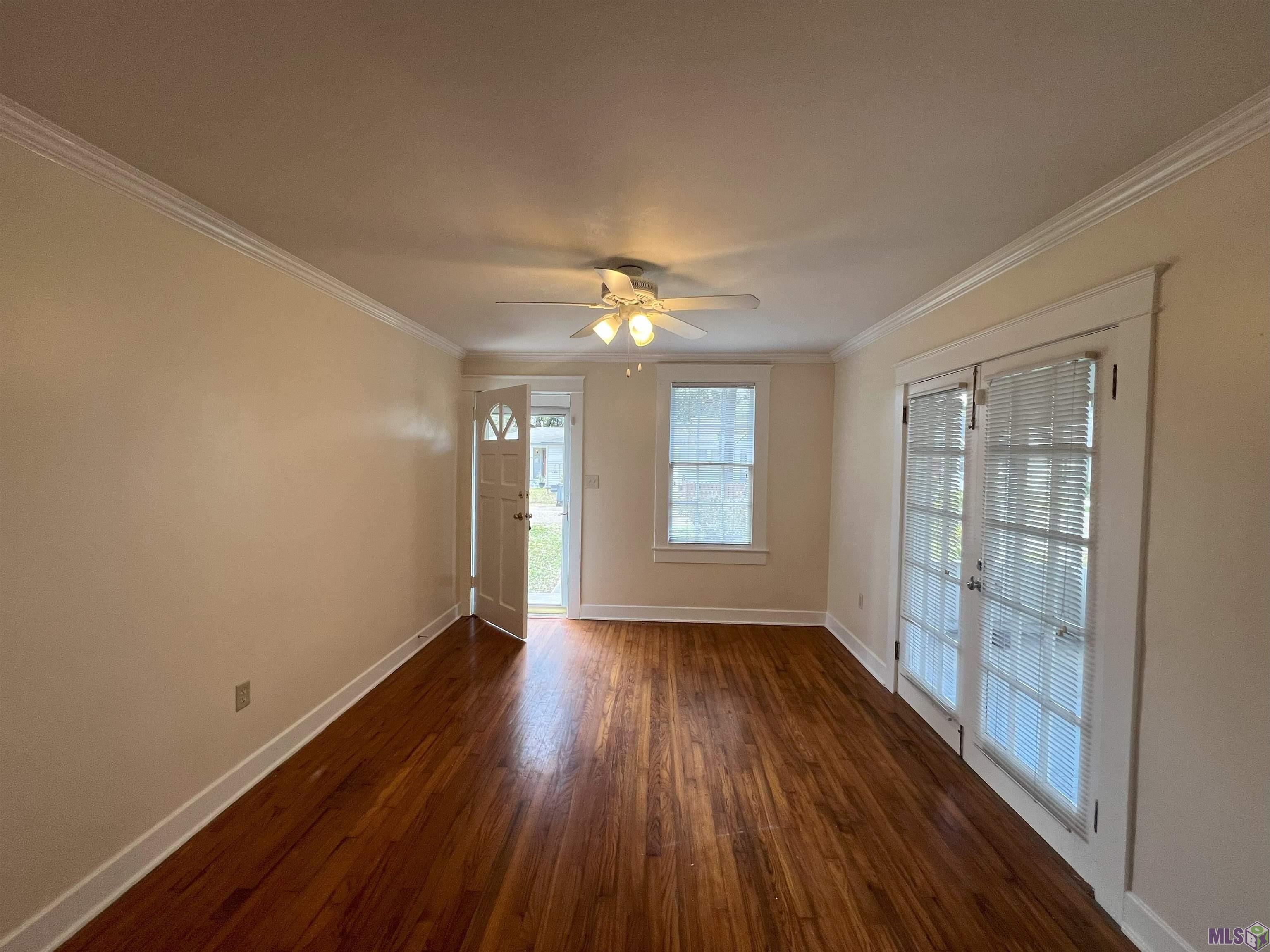 843 Ingleside Drive Baton Rouge, LA 70806 - Photo 3 of 16 Livningroom