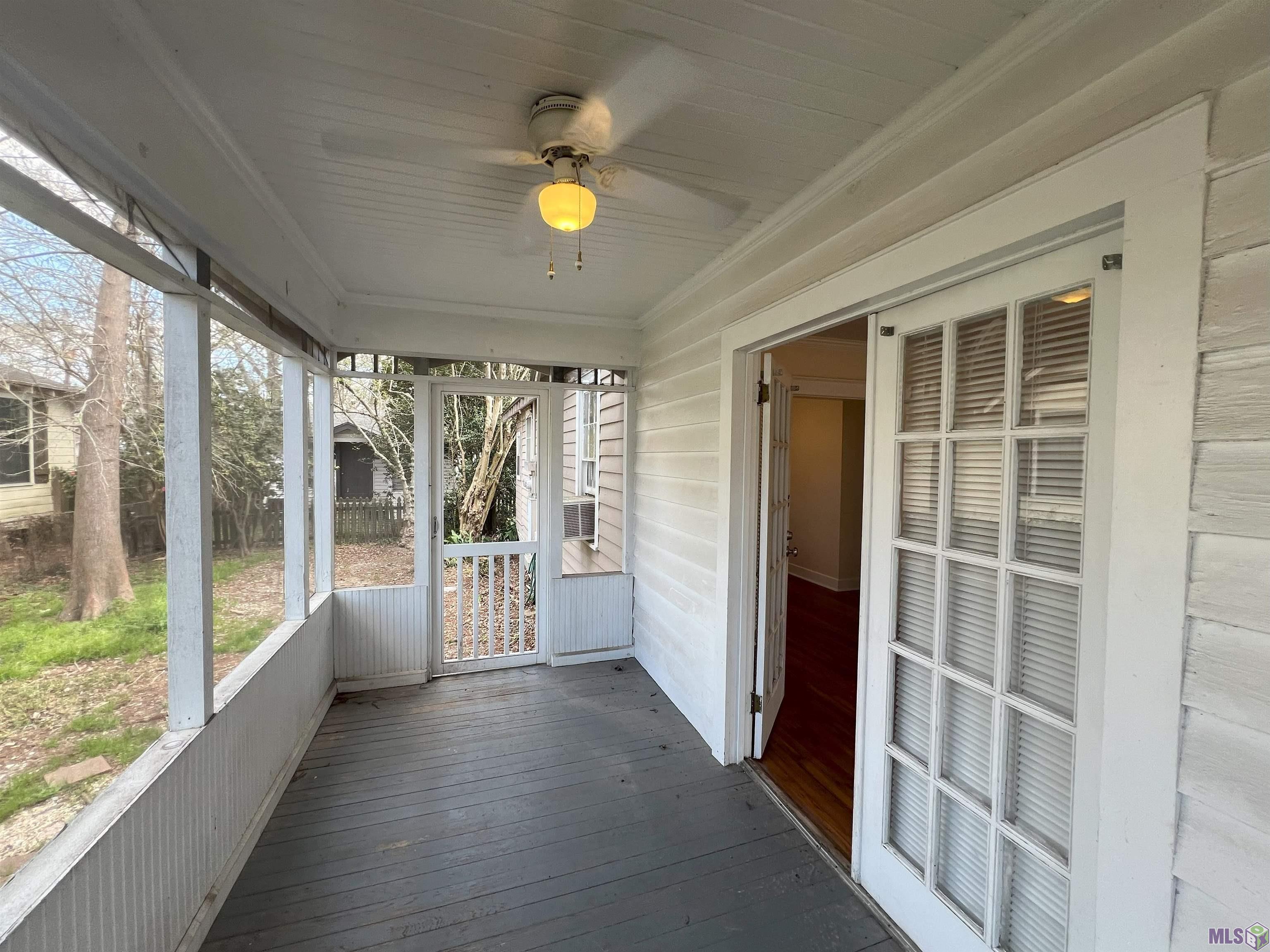 843 Ingleside Drive Baton Rouge, LA 70806 - Photo 4 of 16 Side Porch