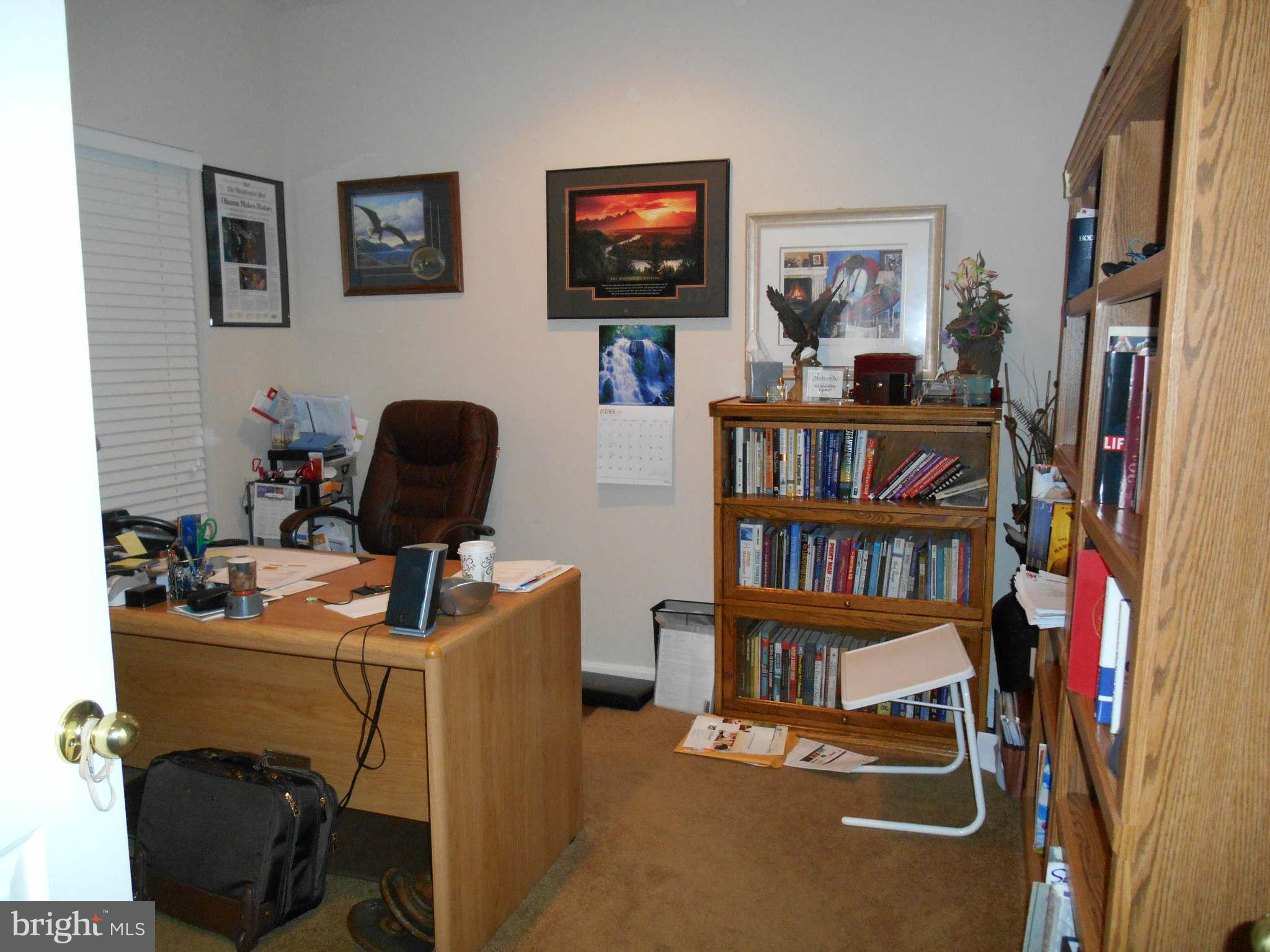9838 Farm Pond Road Laurel, MD 20708 - Photo 13 of 29 Interior (General)