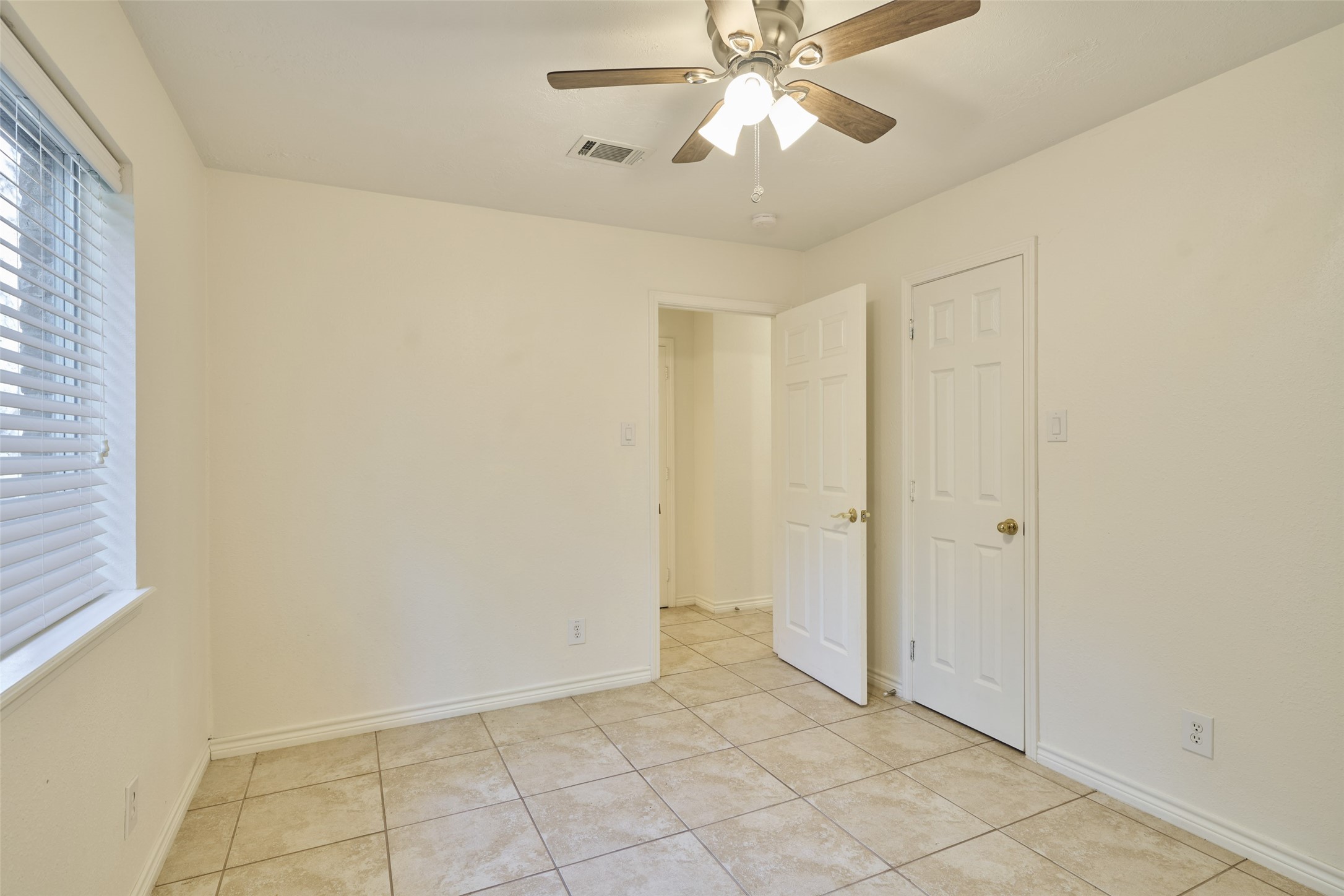 11616 Timberwild Street Spring, TX 77380 - Photo 36 of 50 3rd Bedroom