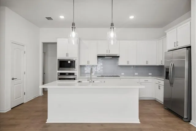 $3,000 | 1425 Cole Ests Drive, Georgetown, TX 78628