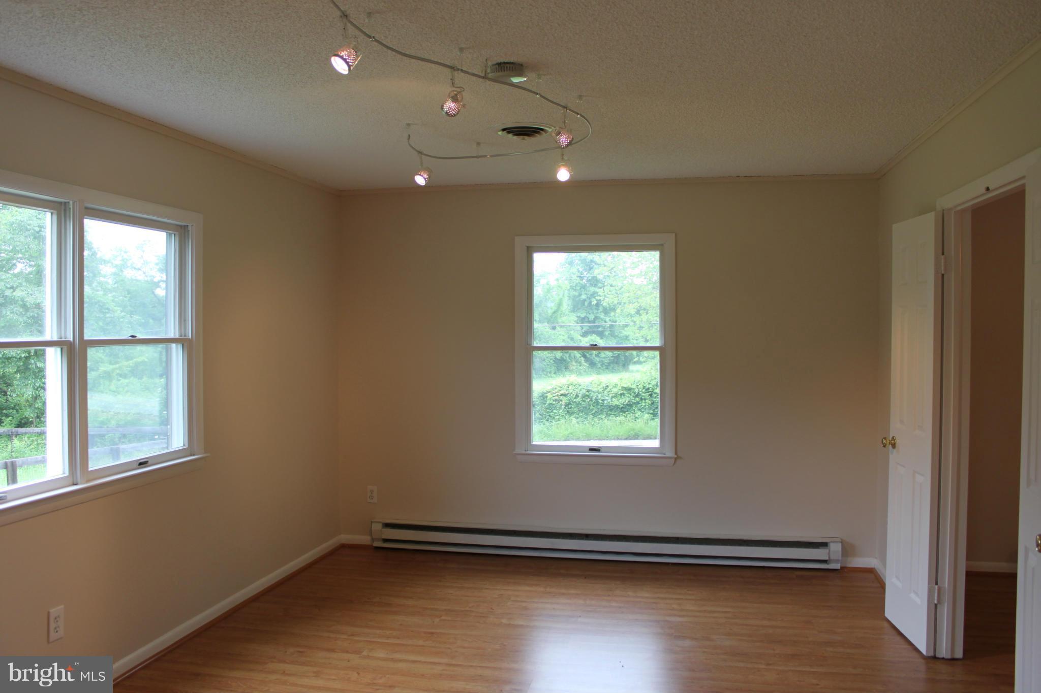 71 Elk Mills Road Elkton, MD 21921 - Photo 18 of 25 Living Room