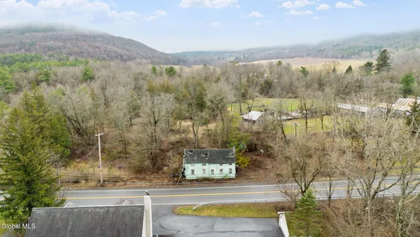 $49,900 | 2123 Delaware Turnpike, New Scotland, NY 12041