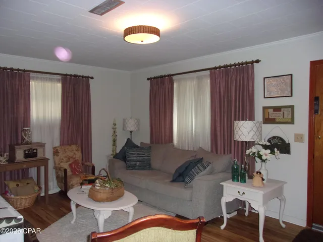 $250,000 | 703 South Weeks Street, Bonifay, FL 32425