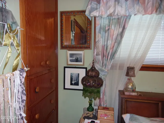 $250,000 | 703 South Weeks Street, Bonifay, FL 32425