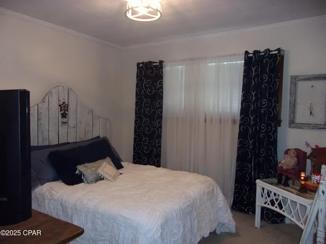 $250,000 | 703 South Weeks Street, Bonifay, FL 32425