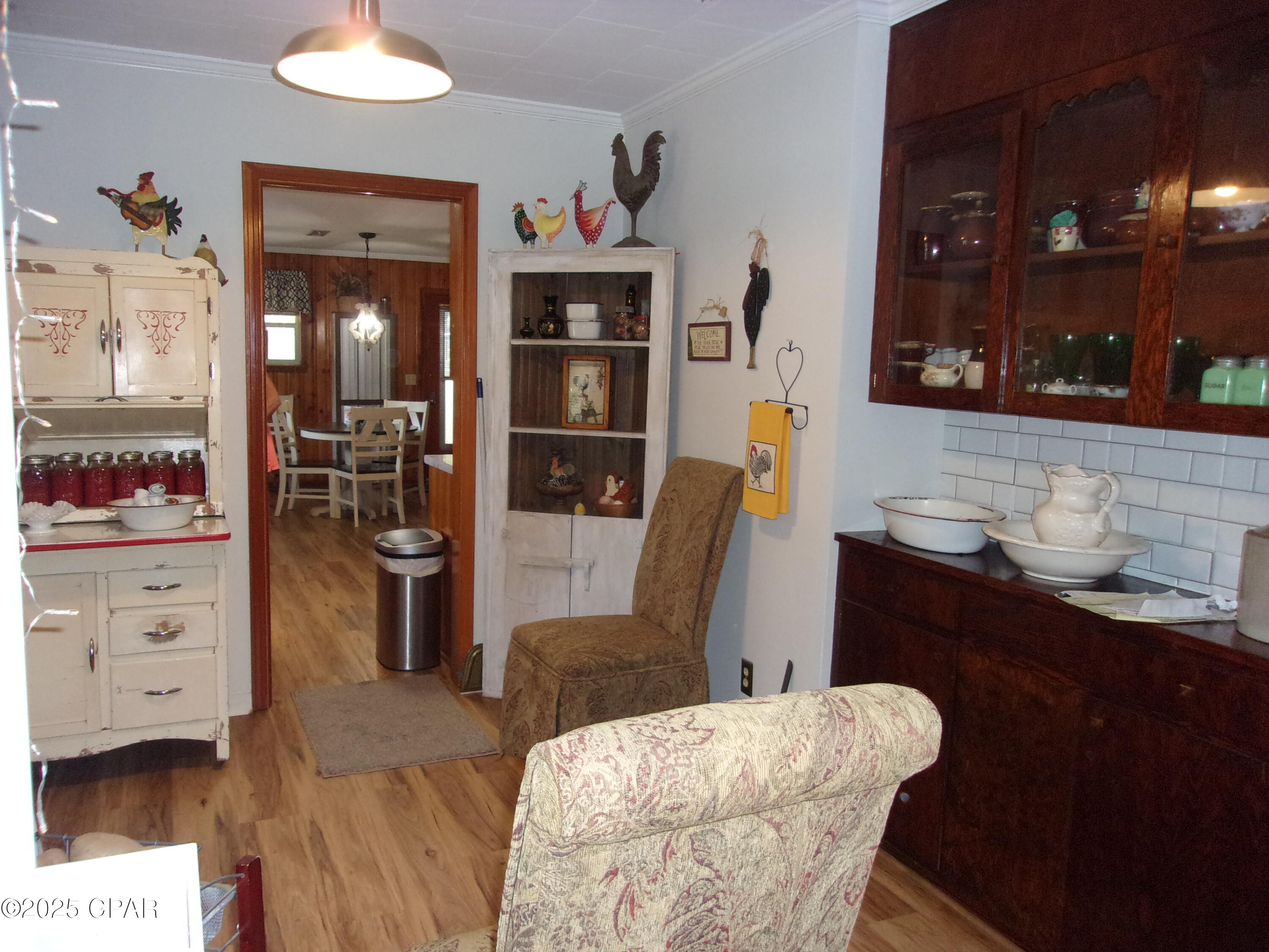 703 South Weeks Street Bonifay, FL 32425 - Photo 4 of 53