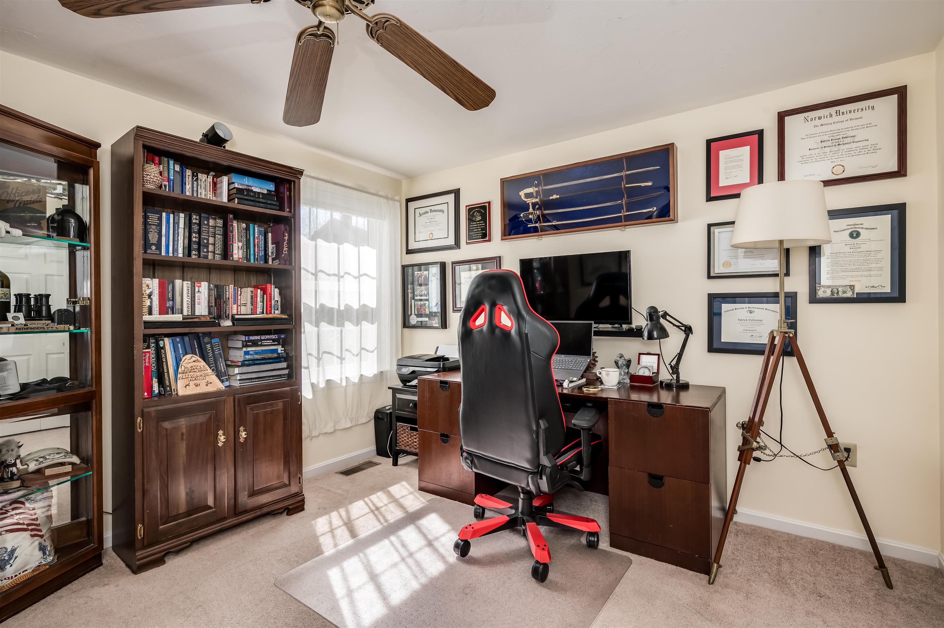 22 Surrey Run Dover, NH 03820 - Photo 11 of 30