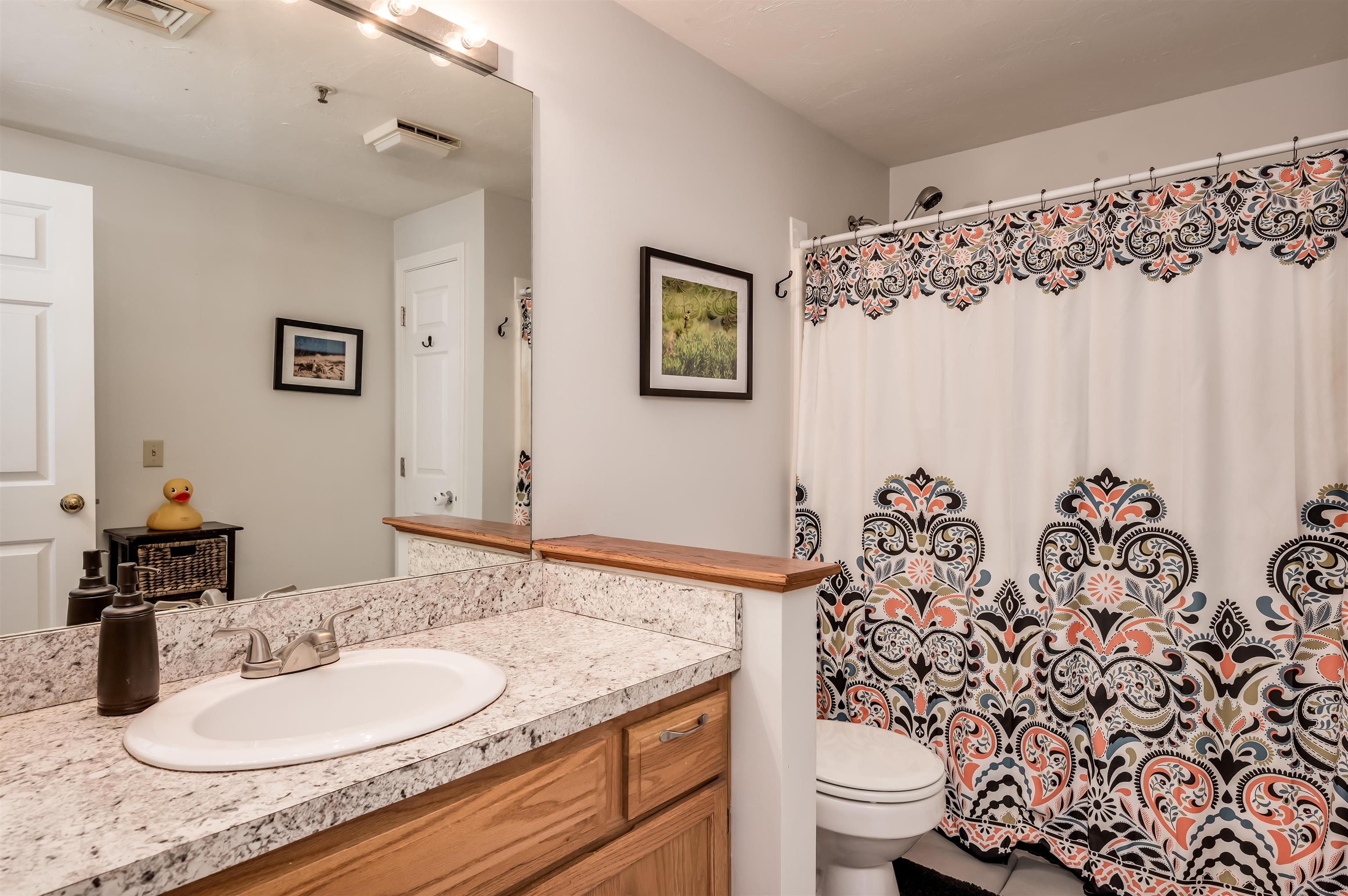 22 Surrey Run Dover, NH 03820 - Photo 15 of 30