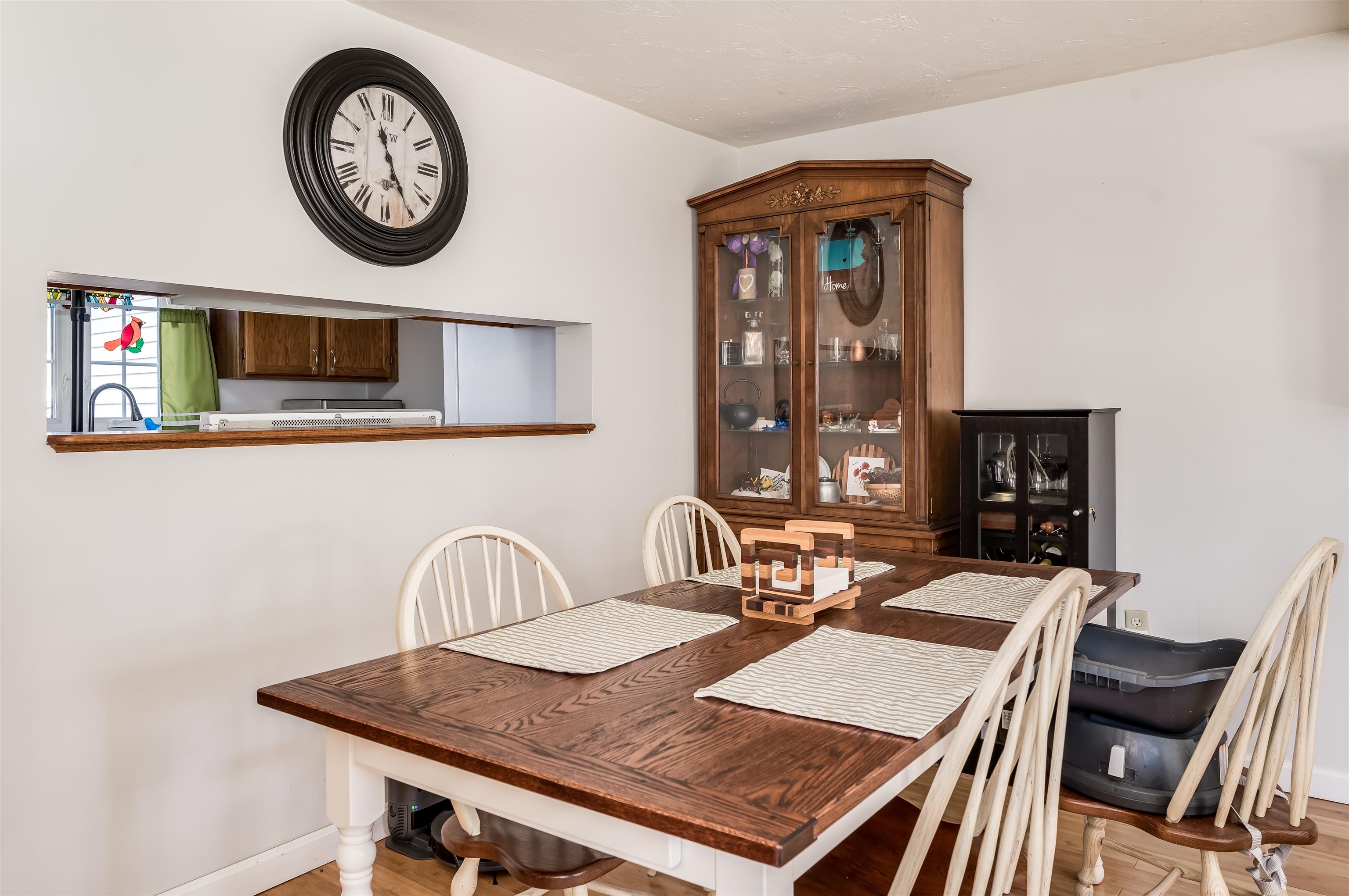 22 Surrey Run Dover, NH 03820 - Photo 6 of 30