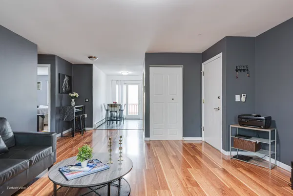 $174,000 | 370 Echo Lane, Unit 3, Aurora, IL 60504