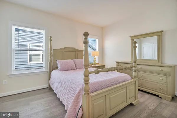 $949,900 | 27 Fogland Lane, Ocean View, DE 19970