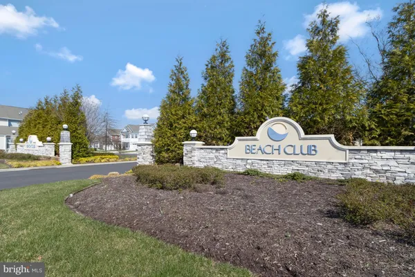 $949,900 | 27 Fogland Lane, Ocean View, DE 19970