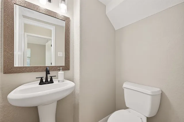 $2,250 | 14722 Palladio Drive, Cypress, TX 77429