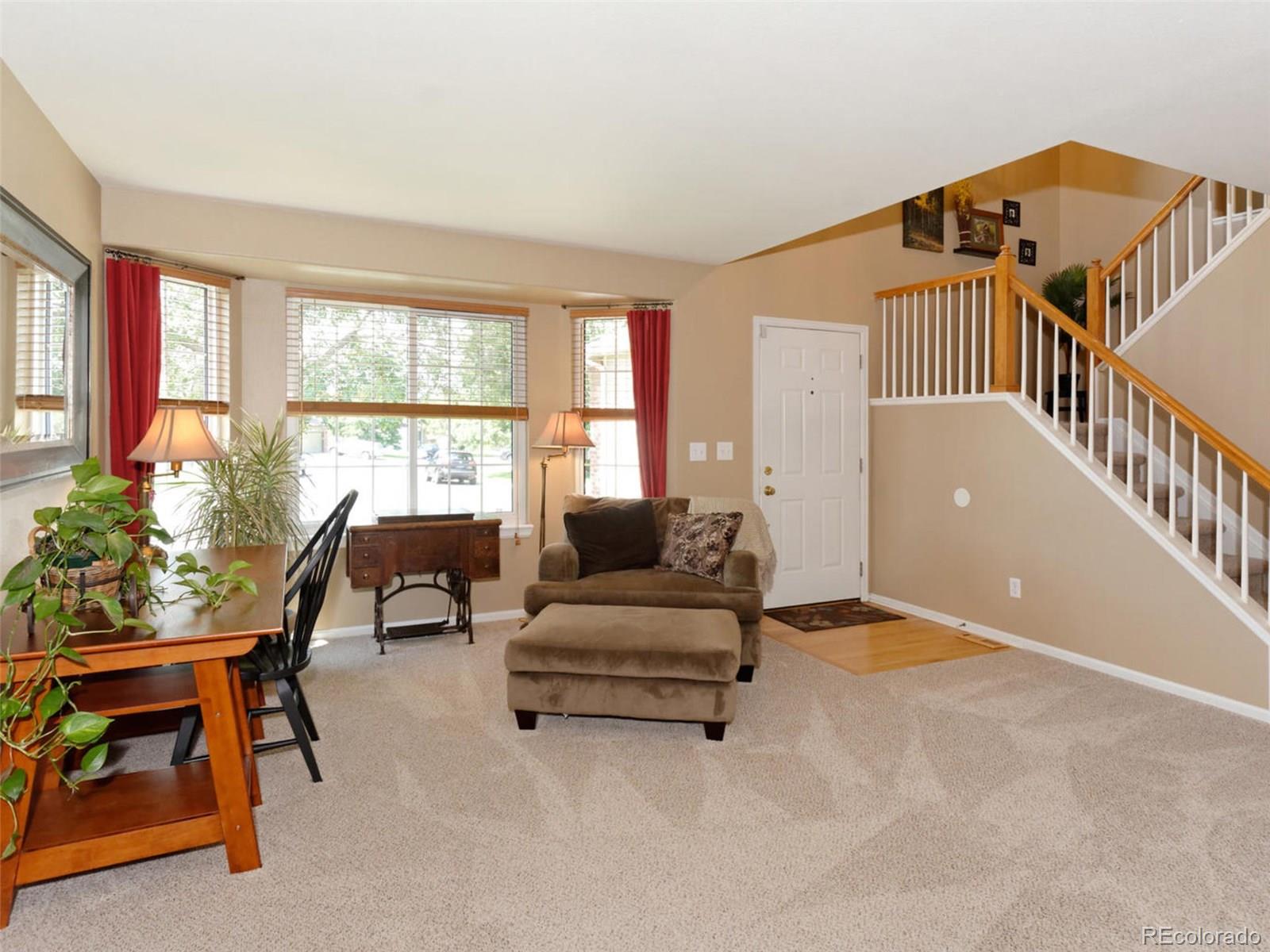 10216 Silver Maple Circle Highlands Ranch, CO 80129 - Photo 10 of 35 Gallery Image 10