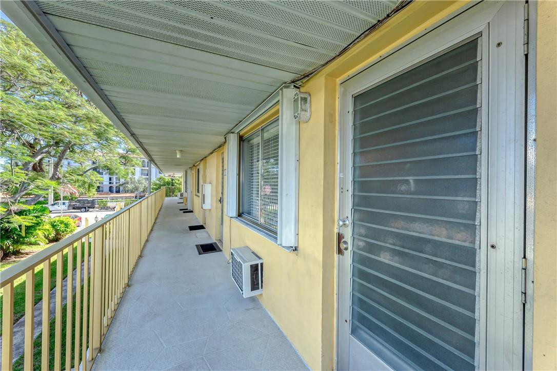 11 Southwest 4th Avenue, Unit 34 Boca Raton, FL 33432 - Photo 5 of 47 Photo 5