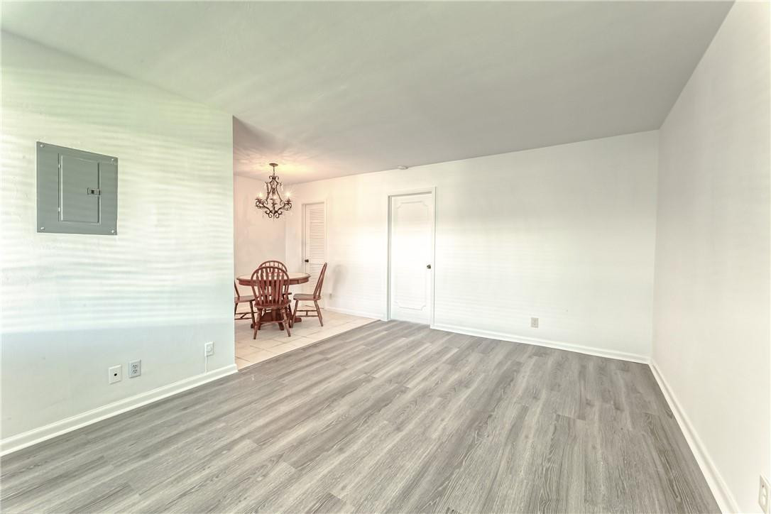 11 Southwest 4th Avenue, Unit 34 Boca Raton, FL 33432 - Photo 10 of 47 Living Room to Dining Area