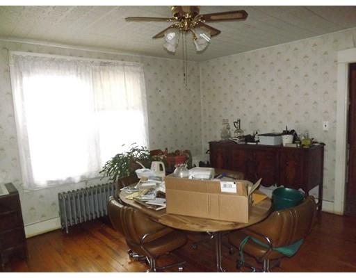 63 Upland Street Springfield, MA 01104 - Photo 7 of 13