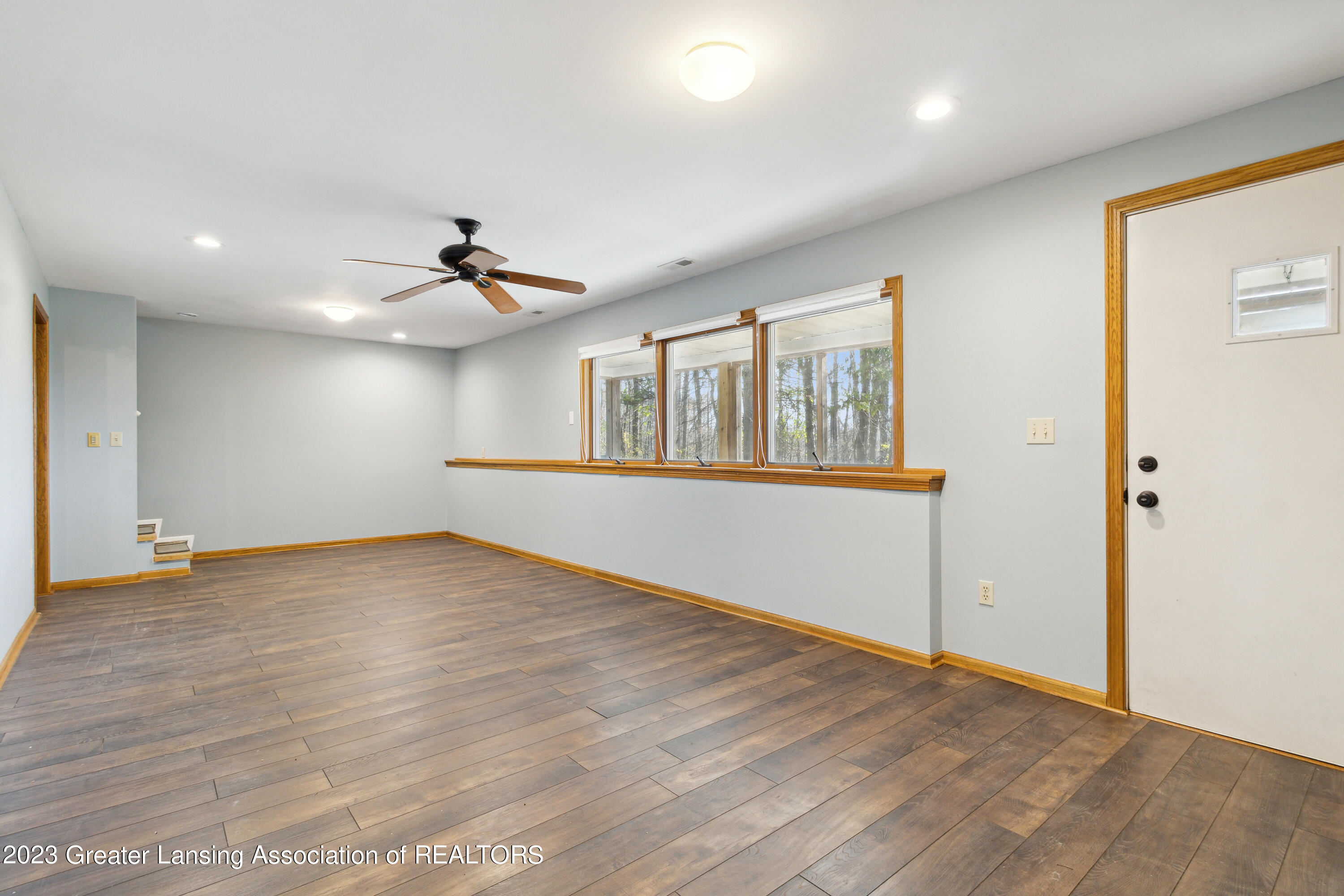 1465 Harper Road Mason, MI 48854 - Photo 23 of 41 26-1465-Harper-Rd-Mason-MI-48854-WindowS