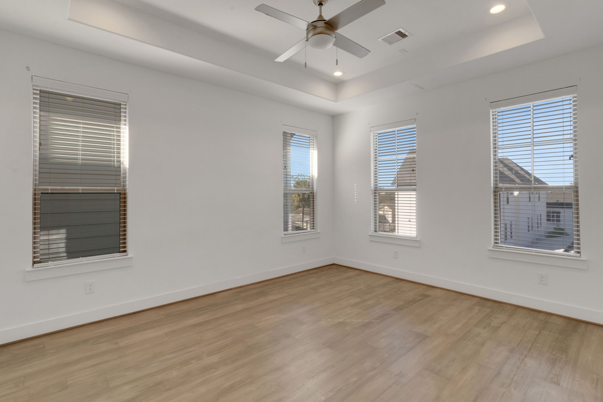1526 Chestnut Street Houston, TX 77009 - Photo 30 of 45 wooden floor in an empty room with a window
