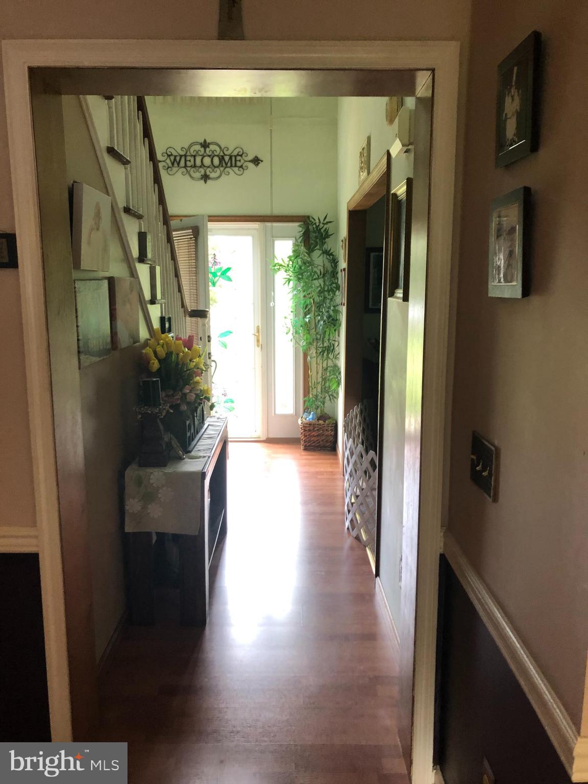 415 Fork Bridge Road Elmer, NJ 08318 - Photo 11 of 17 Hallway