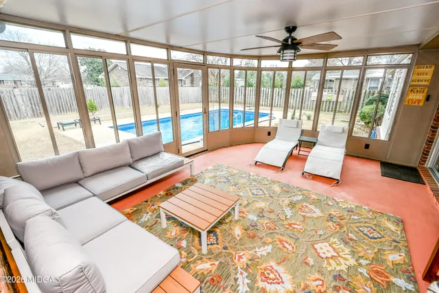 $250,000 | 316 Meadowridge Drive, Warner Robins, GA 31093