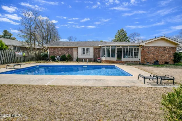 $250,000 | 316 Meadowridge Drive, Warner Robins, GA 31093