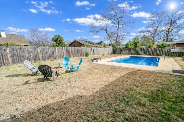 $250,000 | 316 Meadowridge Drive, Warner Robins, GA 31093