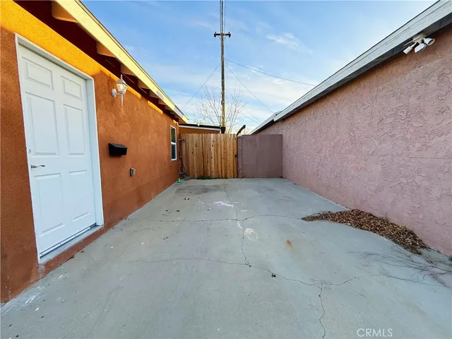 $1,475 | 44753 Andale, Lancaster, CA 93535