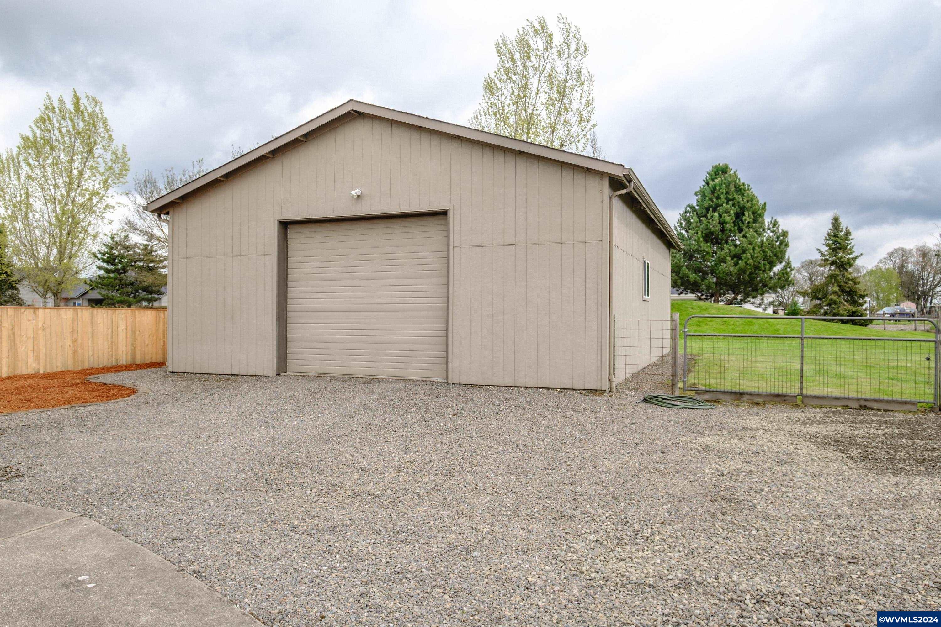 4673 Northeast Wds Road Albany, OR 97321 - Photo 40 of 42