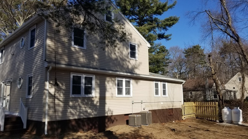 17 Hickory Road Norton, MA 02766 - Photo 19 of 29 Gallery Image 19
