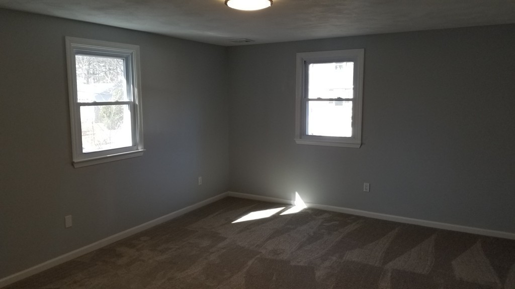 17 Hickory Road Norton, MA 02766 - Photo 23 of 29 Gallery Image 23
