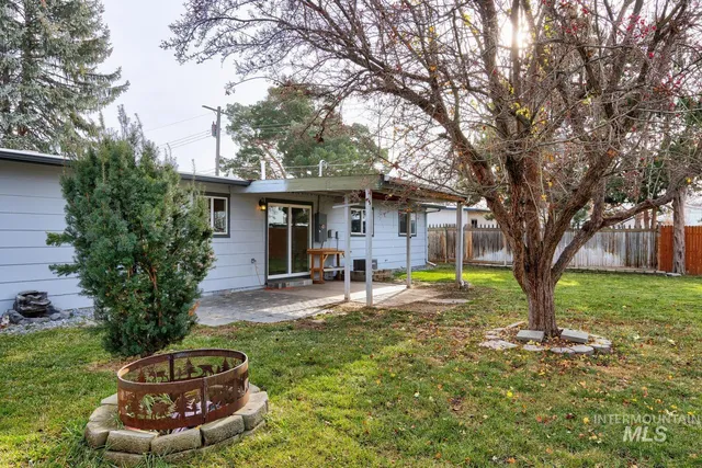 $369,900 | 1203 Beechwood Drive, Boise, ID 83709