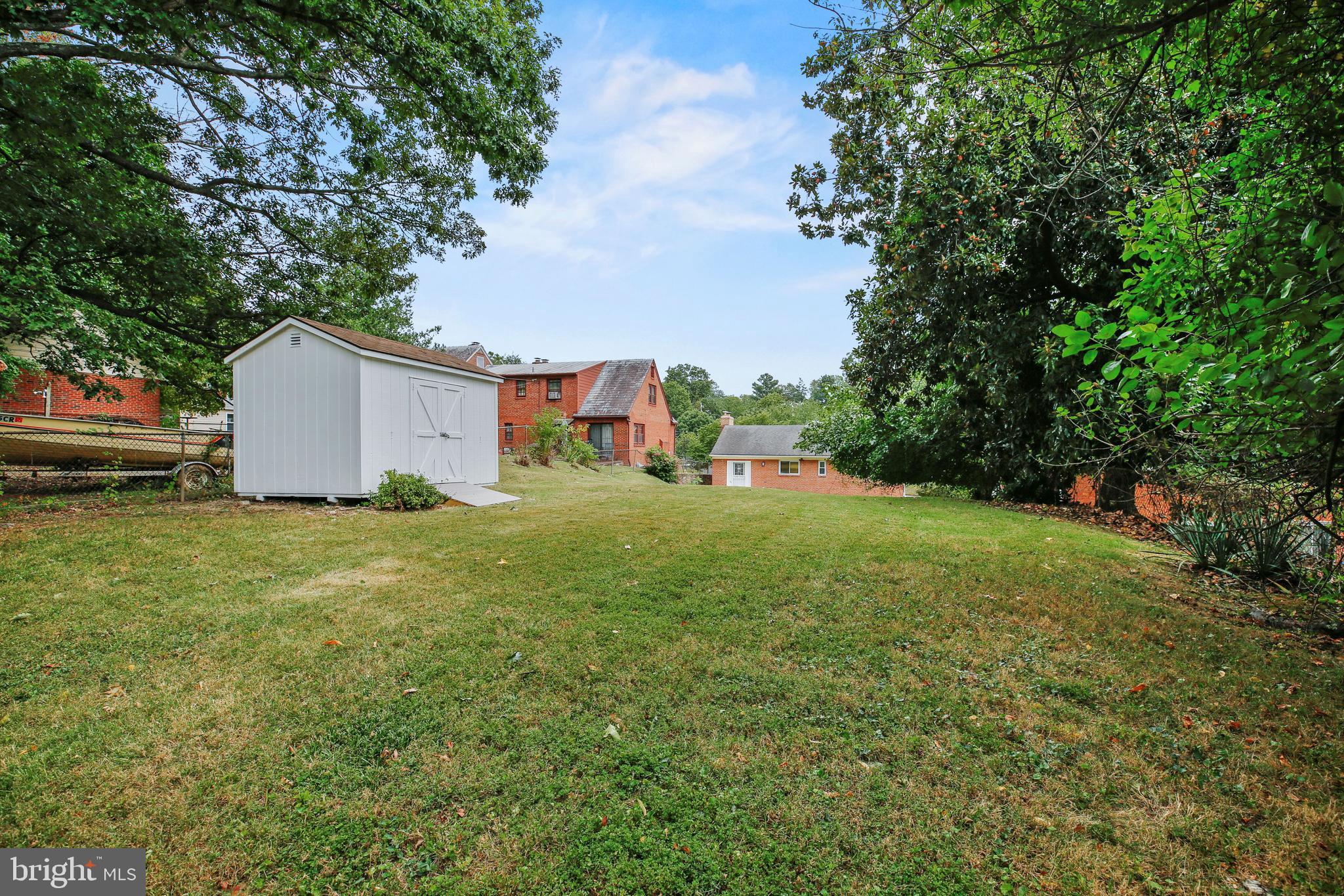 1445 Northgate Road Northwest Washington, DC 20012 - Photo 11 of 39 Possibly the largest yard in the neighborhood