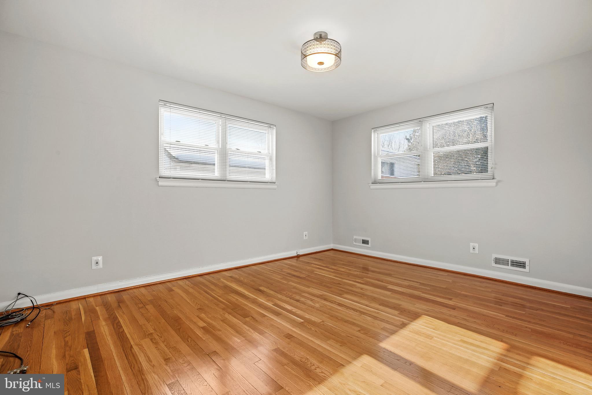 1445 Northgate Road Northwest Washington, DC 20012 - Photo 23 of 39 Primary bedroom