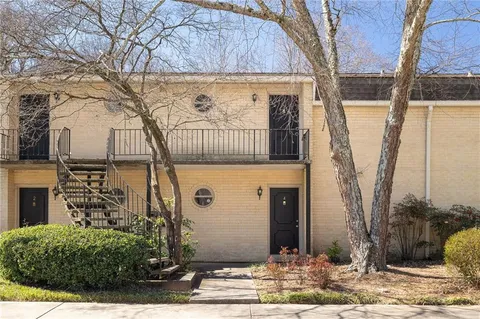 $165,000 | 5400 Roswell Road, Unit G3, Atlanta, GA 30342