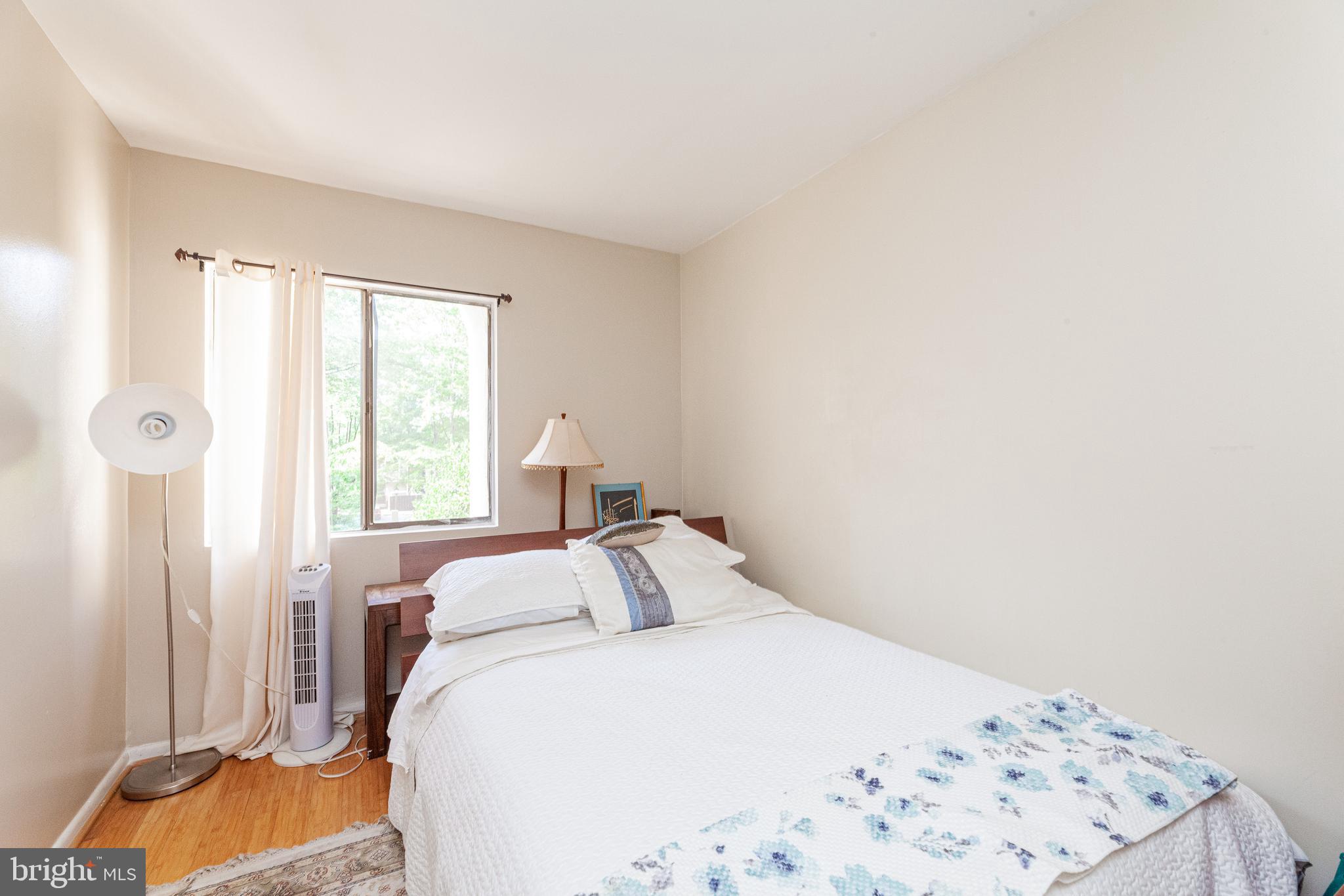 1663 Valencia Way Reston, VA 20190 - Photo 23 of 37
