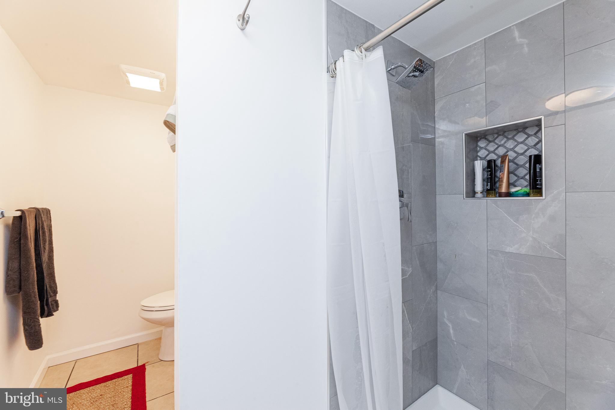 1663 Valencia Way Reston, VA 20190 - Photo 32 of 37