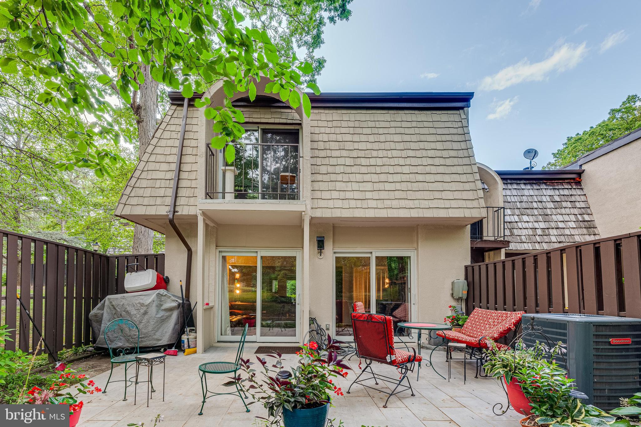 1663 Valencia Way Reston, VA 20190 - Photo 37 of 37