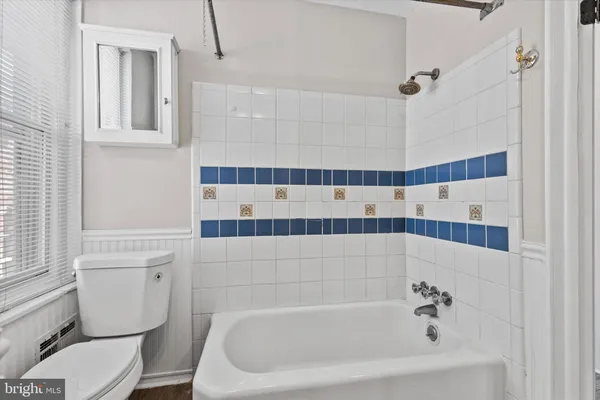 $229,900 | 218 Forrest Avenue, Norristown, PA 19401