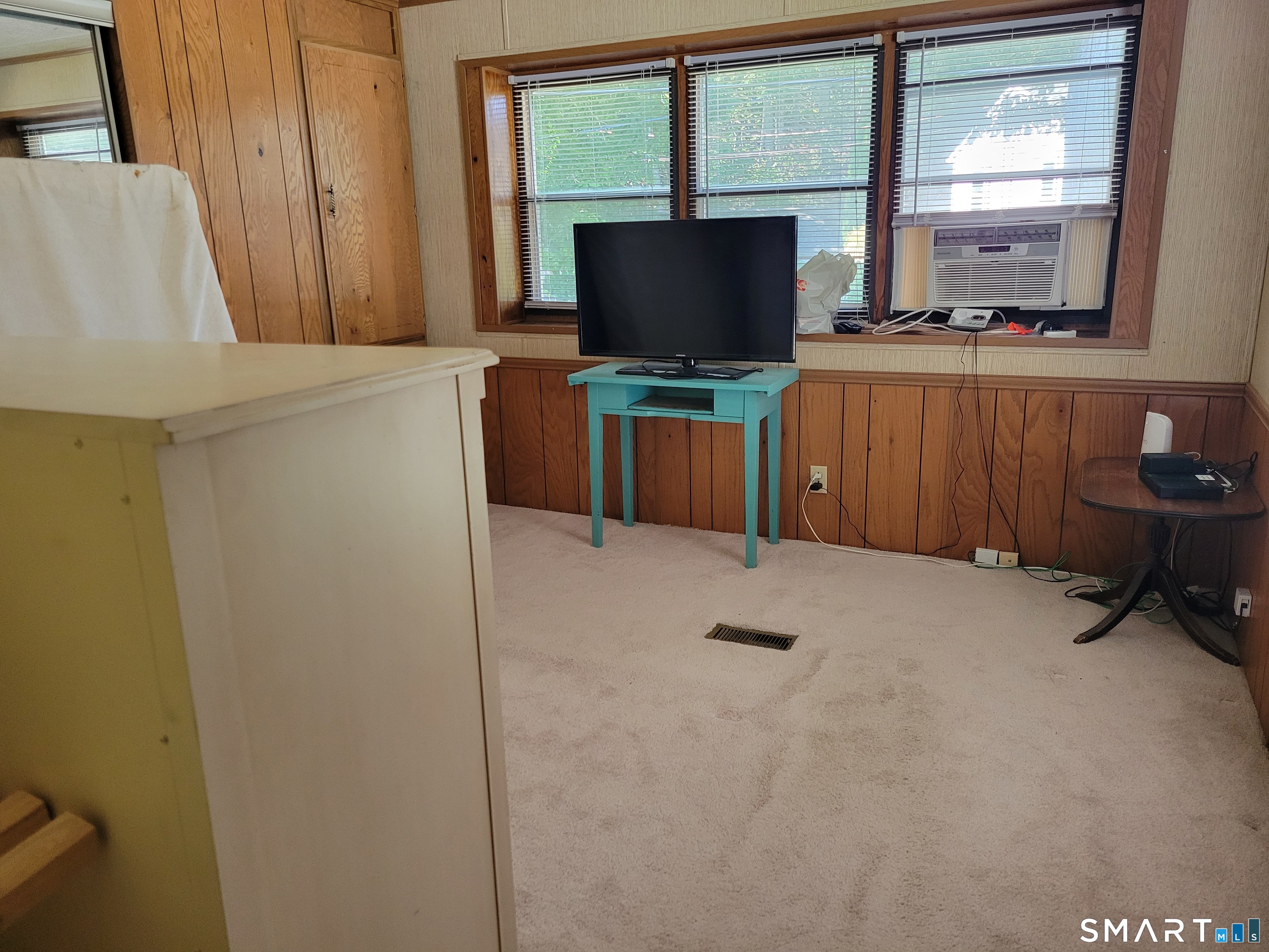 91 Buddington Road Groton, CT 06340 - Photo 9 of 14 Primary bedroom