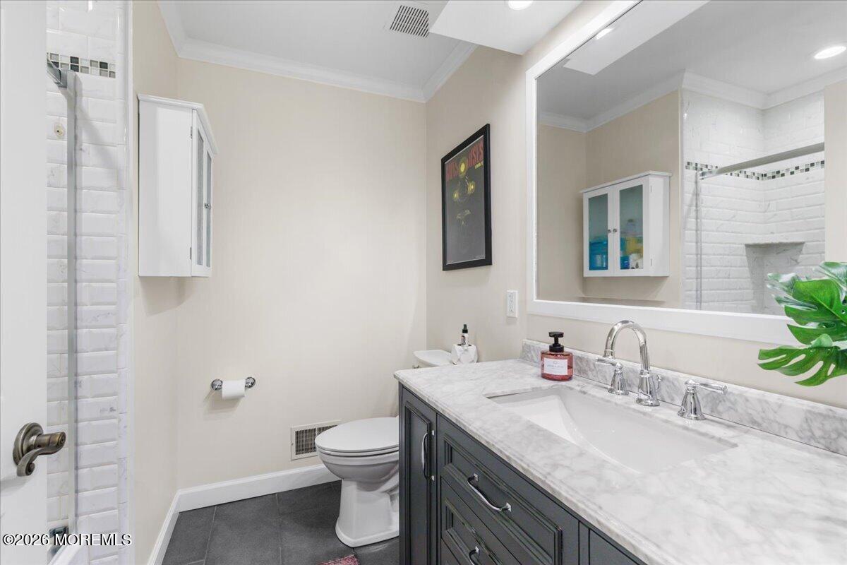 8 Waterville Road Manalapan, NJ 07726 - Photo 27 of 48 Bathroom