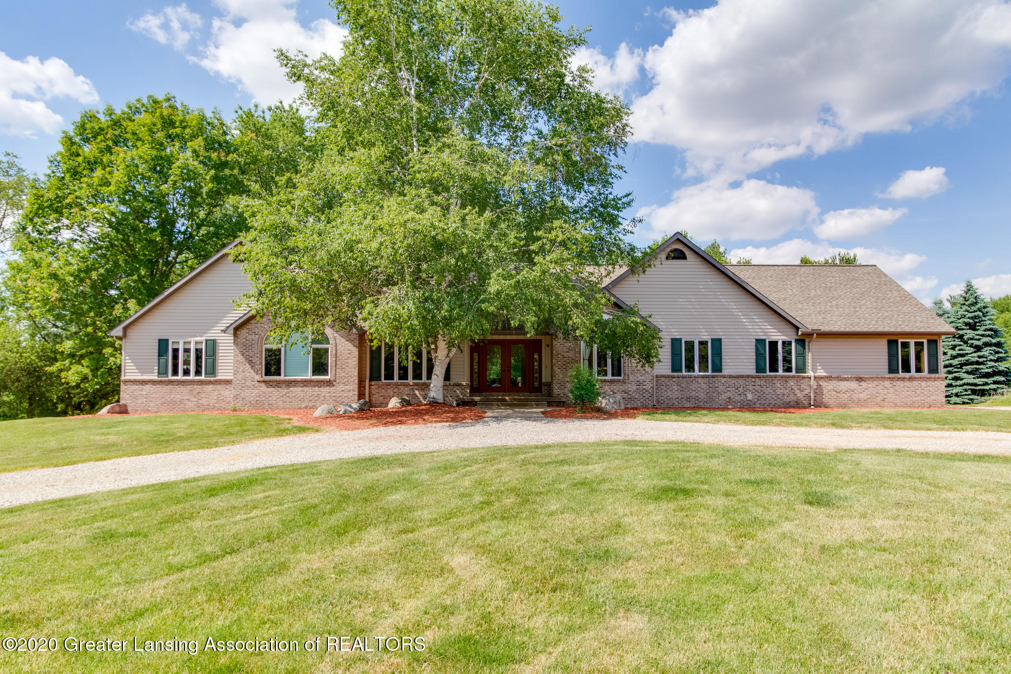 4810 West Clark Road Lansing, MI 48906 - Photo 1 of 82 Front
