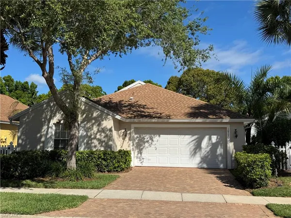$569,000 | 1057 Silverstrand Drive, Naples, FL 34110