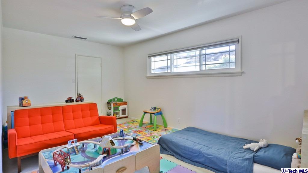 3545 Shadow Grove Road Pasadena, CA 91107 - Photo 21 of 37 Additional Photo
