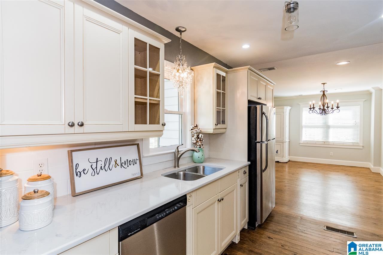 1850 Windsor Boulevard Birmingham, AL 35209 - Photo 17 of 49